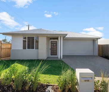 Brand New Home in the Verde Development by Ausbuild - Photo 4
