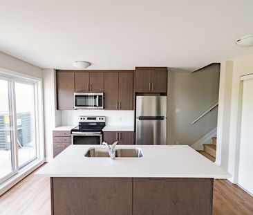 355 Via Chianti Grove, Barrhaven, Ottawa, ON - Photo 5
