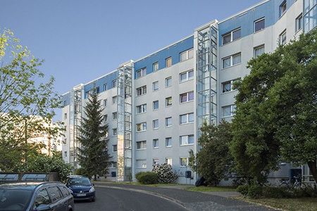 Familienfreundliche 3-Zimmerwohnung mit Balkon und Aufzug! - Photo 4