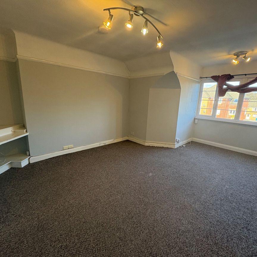 Princess Road, Branksome, Poole, Dorset, BH12 - Photo 1