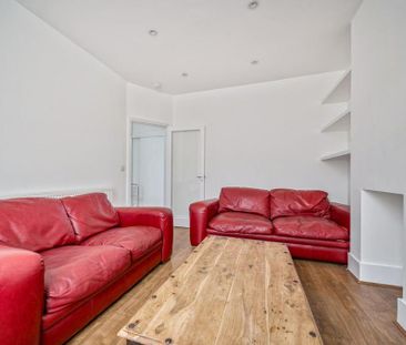 3 bedroom terraced house to rent - Photo 3