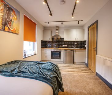 North Street Room 6 - Photo 3