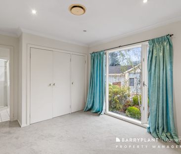 Contemporary Comfort in a Coveted Templestowe Locale - Photo 1