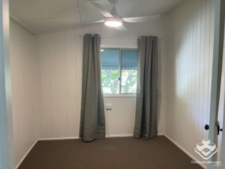 Renovated 3 Bedroom Home - Photo 4
