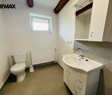 Pronájem bytu 2+1 s parkováním, dvorem a zahradou ve Bzenci, 75 m - Photo 6