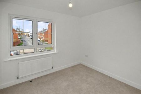 2 bedroom semi-detached house to rent - Photo 5