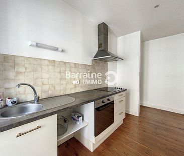 Location appartement à Brest, 2 pièces 50.94m² - Photo 1