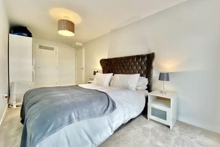 2 bedroom apartment to rent - Photo 2