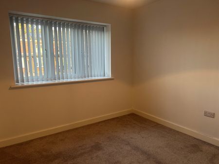 Chewton Street - Photo 2