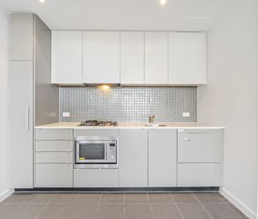 MODERN ONE BEDROOM PLUS ONE STUDY ROOM EXECUTIVE STYLE APARTMENT - Photo 2