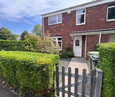 3 bedroom end of terrace house to rent - Photo 3