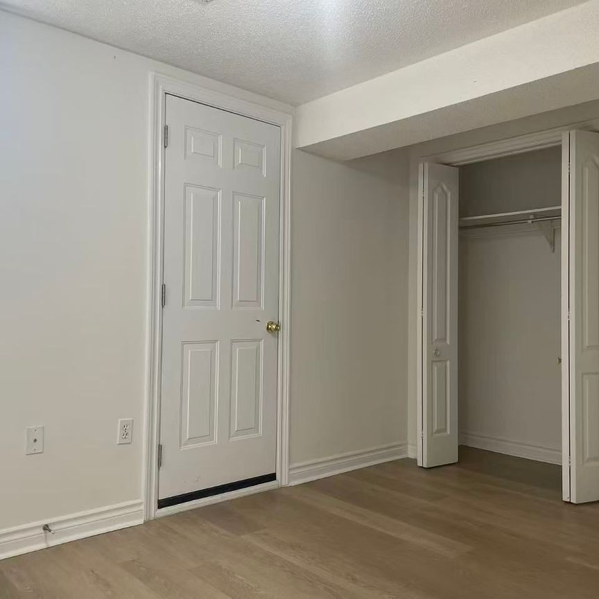 For Lease - 19 Coverdale Crescent, Toronto, Ontario - Photo 1