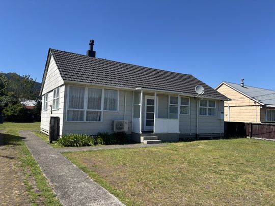 Tidy Home - Kawerau - Photo 1