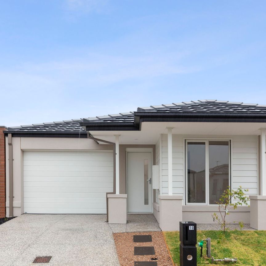 Brand New Home in a Quiet and Convenient Lara Location - Photo 1