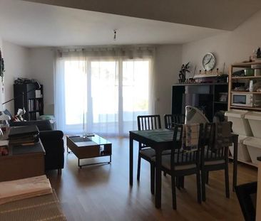 Bel appartement de 4 pièces situé au 2ème étage avec vu sur le Lac ... - Foto 1