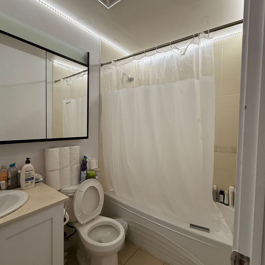 For Lease - 4065 Brickstone Mews Unit# 1806, Mississauga, Ontario - Photo 1