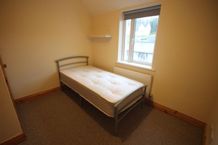 57 The Garden, Ballymacool, Letterkenny, Co. Donegal, F92 FX5N - Photo 2