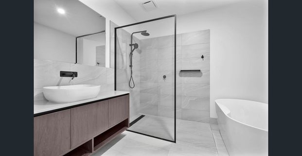 Modern Family Living in a Peaceful Pakenham Location - Photo 1