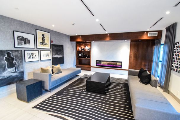 For Lease - 102 Grovewood Common Unit# 632, Oakville, Ontario - Photo 1