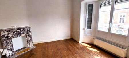 CAMBRAI (59) : CENTRE VILLE, APPARTEMENT 4 CHAMBRES - Photo 3