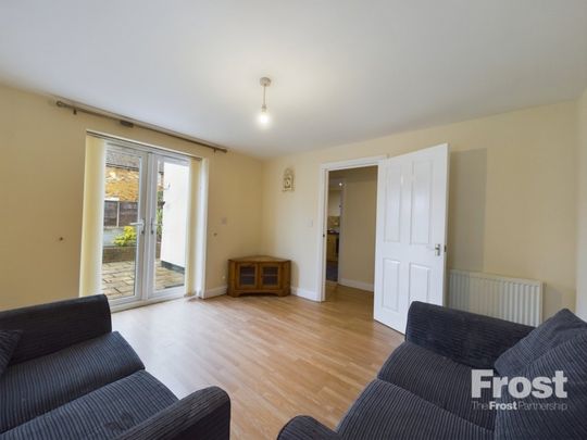 Bedfont Road, Bedfont Road, Stanwell,TW19 - Photo 1