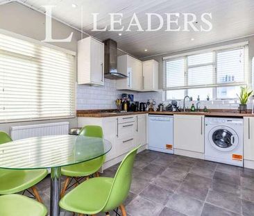 Ashdown Road, Epsom, KT17 - Photo 5