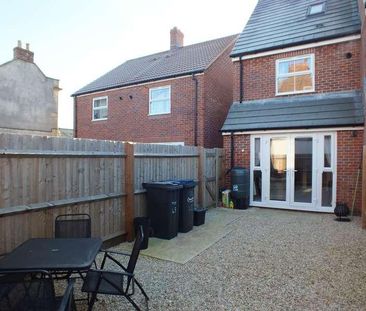 St. James Gardens, Trowbridge, BA14 - Photo 6