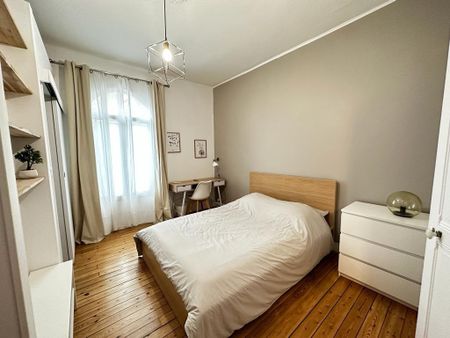 Location Appartement 4 pièces 80m² - Photo 2