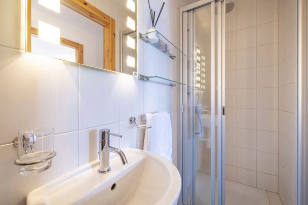 Superbe3.5 pieces meublé avec grand balcon sud. Location saison - Foto 1