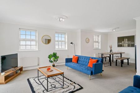 Phoenix Boulevard - Photo 5