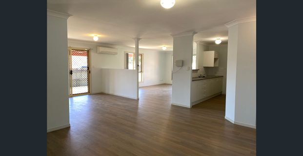 Five Bedroom Home in Dakabin! - Photo 1