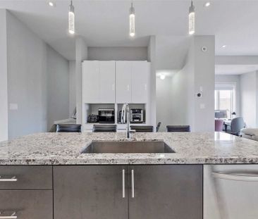 For Lease - 76 Genuine Lane, Richmond Hill, Ontario - Photo 4