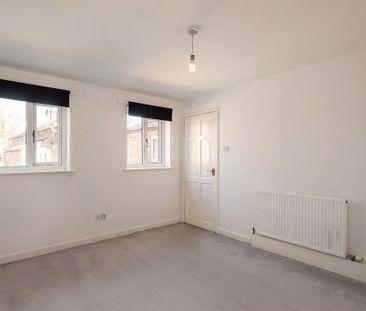 4 bedroom house to rent - Photo 2