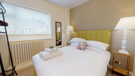 1 bedroom flat to rent - Photo 2