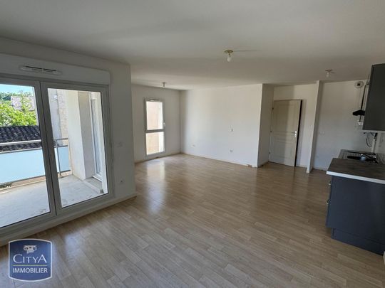 Location Appartement 3 pièces 64m² VOUNEUIL SOUS BIARD 86580 - Photo 1