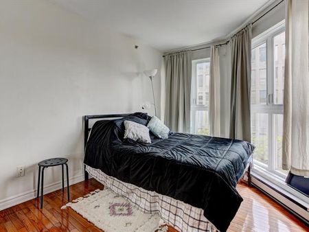 5833 Ch. de la Côte des Neiges - Photo 5
