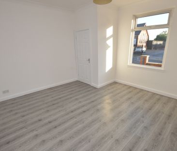 2 Bedroom Terraced House - Photo 5