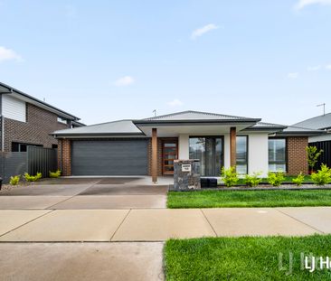 108 Weatherstone Circuit, Googong NSW 2620 - House For Rent | Domain - Photo 1