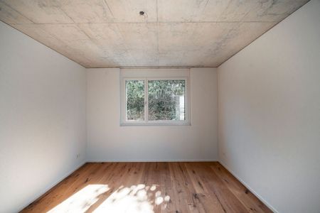 Moderne 4.5-Zimmer-Neubau-Wohnung mit Balkon in Bäriswil - Photo 5
