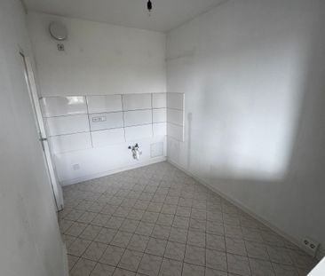 Helle 3-Zimmer-Wohnung mit Balkon - ab sofort! - Photo 2