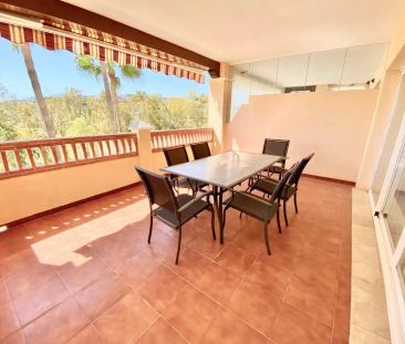 Apartamento de alquiler en Benatalaya, Estepona - Photo 2