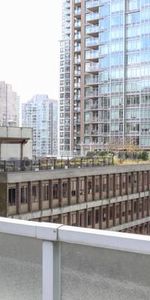 (ORCA-REF#509-833H)*1BR/1BA+den+solarium in Downtown Vancouver West* - Photo 3