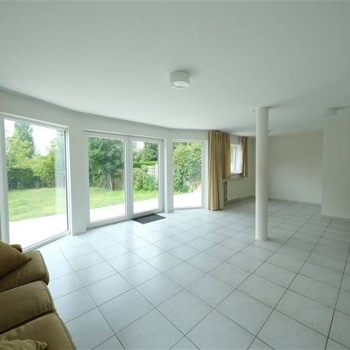 Tout savoir sur cette maison à Wezembeek-Oppem, à Wezembeek-Oppem - Foto 1