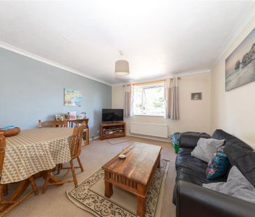 2 bedroom maisonette to rent - Photo 3