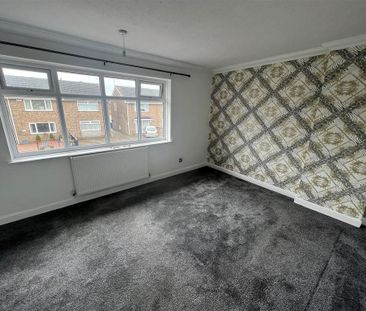 2 bedroom semi-detached house to rent - Photo 5