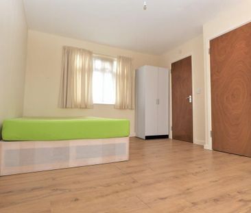 Property to rent - Photo 1