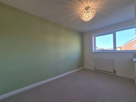 2 bedroom semi-detached house to rent - Photo 4