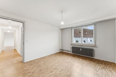 "Erstvermietung - Wohnen & Arbeiten mit Reussblick!" - Photo 4