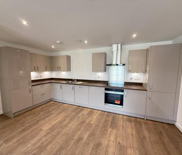 2 bedroom apartment to rent - Photo 3