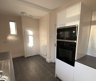 Halliwell Crescent, Sheffield - Photo 6